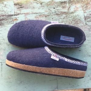 Staheekum Slippers men’s 11 12